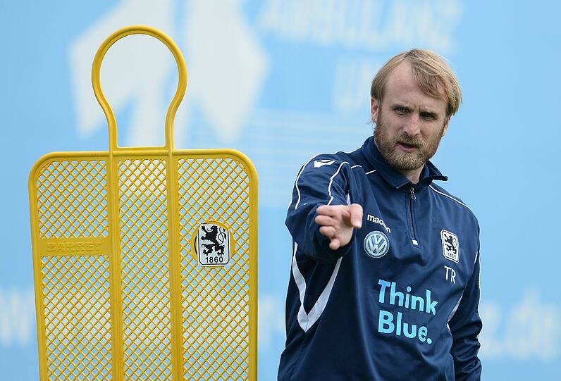 Scheucht seit heute die Profis des TSV 1860 über den Platz: Daniel Bierofka