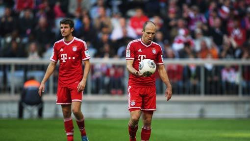 Musste beim Elfmeter gegen Mainz am Ende Thomas Müller den Vortritt lassen: Arjen Robben. Musste beim Elfmeter gegen Mainz am Ende Thomas Müller den Vortritt lassen: Arjen Robben.