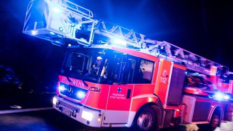 Ein Drehleiterwagen der Feuerwehr. Foto: Marcel Kusch/Archivbild Ein Drehleiterwagen der Feuerwehr. Foto: Marcel Kusch/Archivbild