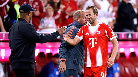 Weitere Bestmarken im Blick: Bayern-Trainer Vincent Kompany (l.) und Topstürmer Harry Kane.