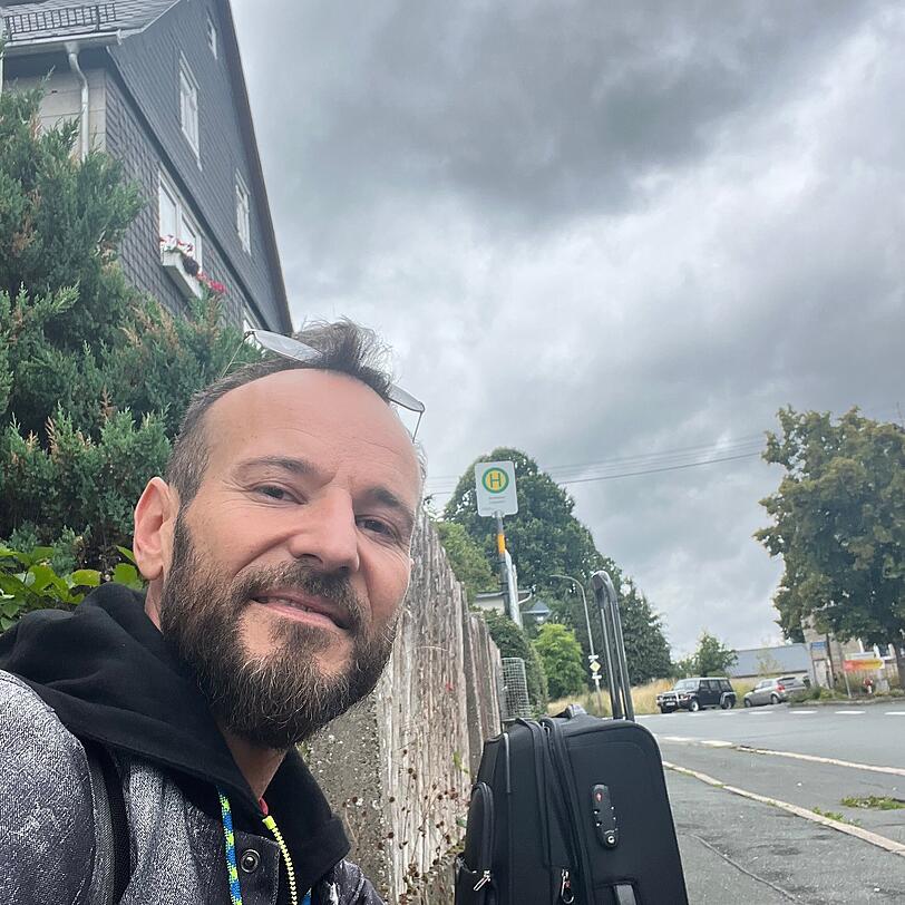 Daniel Lerner am letzten Tag des Experiments. Wenige Monate später ist er umgezogen. Daniel Lerner am letzten Tag des Experiments. Wenige Monate später ist er umgezogen.