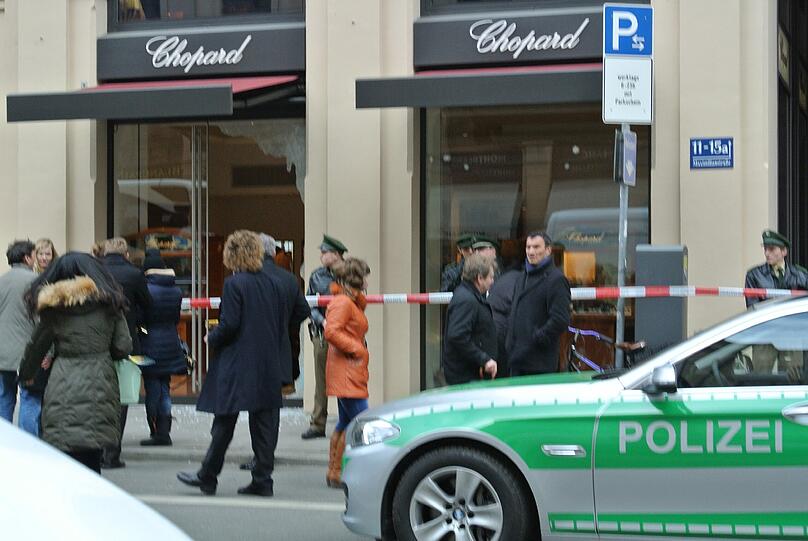 Überfall auf das Schmuckgeschäft Chopard in der Maximilianstraße: Die Bilder