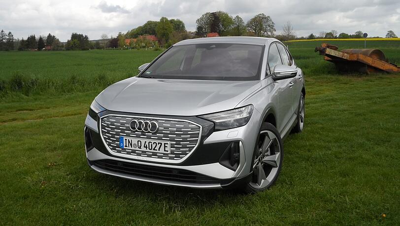 Geschlossene "Elektro-Front", typischer Audi-Blick: Der Q4 e-tron öffnet die E-Mobilität von Audi für größere Käuferkreise.