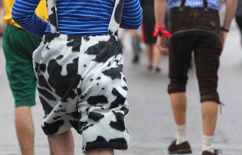Hier gibt's die ersten Bilder vom Wiesn-Auftakt. Alles wartet auf den Anstich.