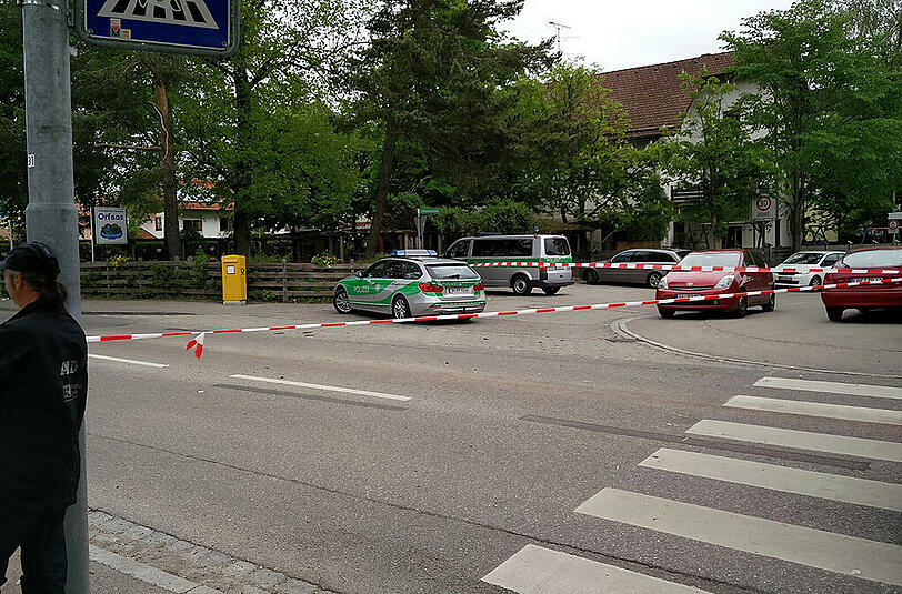 Tödliche Messerstecherei in Grafing-Bahnhof. Die Bilder vom Tatort.