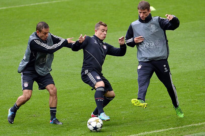 Jetzt wird?s langsam ernst: Die letzte Trainingseinheit vor dem großen Showdown im " German Endspiel". Die Bilder vom Bayern-Training im Wembley-Stadion!