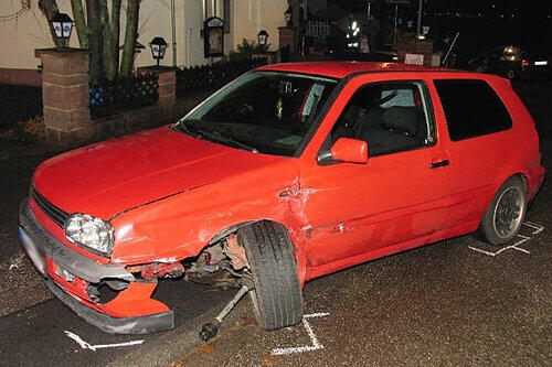 Mit diesem Auto wollte das Drogen-Trio flüchten.