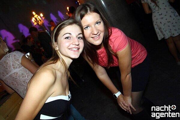 Die Hochschule München feiert das neue Semester mit einer großen Sause in der Nachtgalerie. Mehr Bilder unter www.nachtagenten.de.