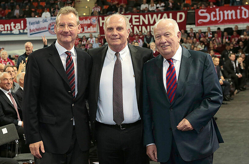 Das neue Präsidium des FC Bayern: Dieter Mayer, Uli Hoeneß und Walter Mennekes.