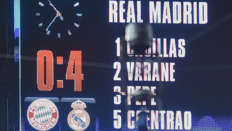 Direkter Vergleich FC Bayern vs. Real Madrid: 22 (11/2/9) - Tore: 33:31 / Spiele im Landesmeister-Pokal/in der Champions League: FC Bayern 319 (183/67/69), Real Madrid 405 (241/72/92).