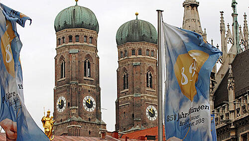 München feiert Geburtstag. München feiert Geburtstag.