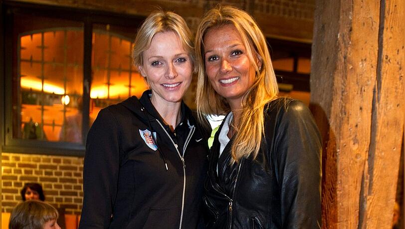 Die früheren Profi-Schwimmerinnen Fürstin Charlène von Monaco (l.) und Franziska van Almsick verbindet eine lange Freundschaft. Bei verschiedenen Gelegenheiten, wie hier 2012 bei den Olympischen Spielen in London, treffen sie sich.