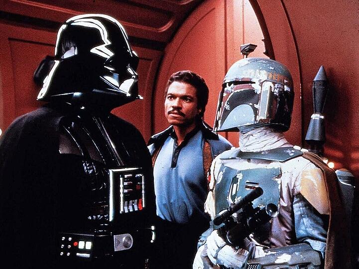Billy Dee Williams (Mitte) als Lando Calrissian in "Star Wars: Das Imperium schlägt zurück" aus dem Jahr 1980