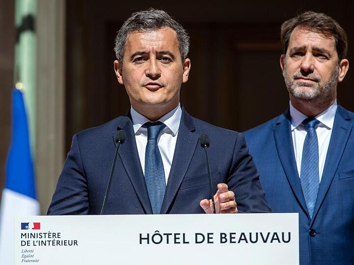 Eine Frau wirft Gerald Darmanin vor, im Jahr 2009 von ihm zum Sex als Gegenleistung für rechtliche Unterstützung gezwungen worden zu sein.