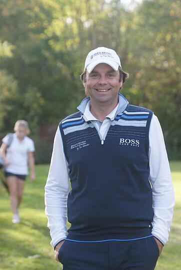 PGA-Trainer Felix Lubenau hat die Kinder und Jugendlichen zusammen mit Tino Schuster sowie mit Coach Clemens Otto fünf Monate lang trainiert. Nach dem Abschlussturnier in Egmating sagte er: "Unter den Kindern sind viele tolle Talente."