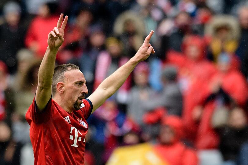 04.05.2019: Franck Ribéry erzielt den erlösenden 3:1-Treffer gegen Hannover 96.