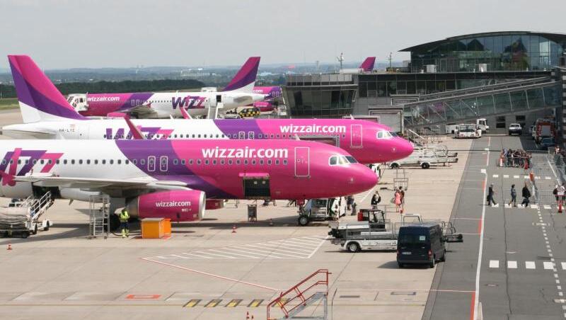 Der Billigflieger Wizz Air steuert viele Ziele in Osteuropa an. Der Billigflieger Wizz Air steuert viele Ziele in Osteuropa an.