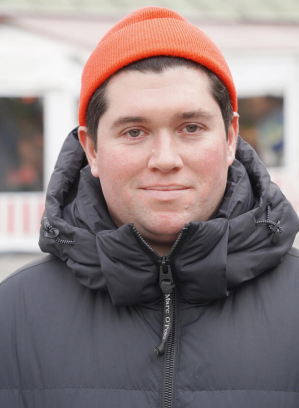 Ben Dornfeld (33), Steuerassistent. Ben Dornfeld (33), Steuerassistent.