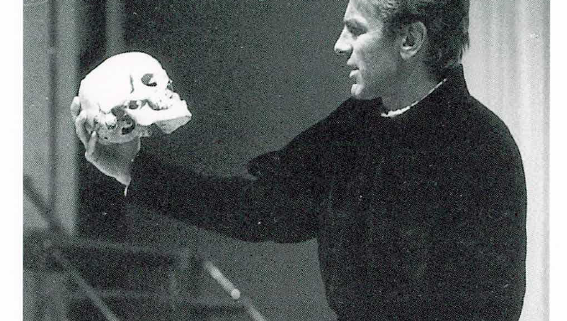 Maximilian Schell f&uuml;hrte im Jahr 1968 bei Hamlet Regie und spielte auch selbst die Hauptrolle.