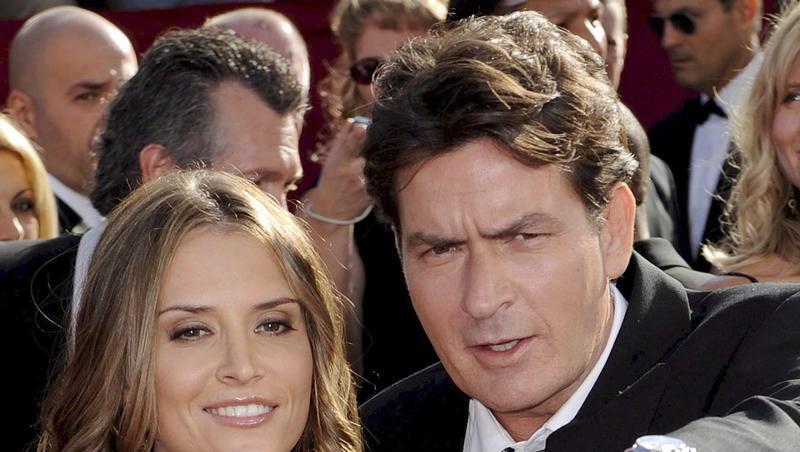 Charlie Sheen und seine Ehefrau Brooke Mueller. Charlie Sheen und seine Ehefrau Brooke Mueller.