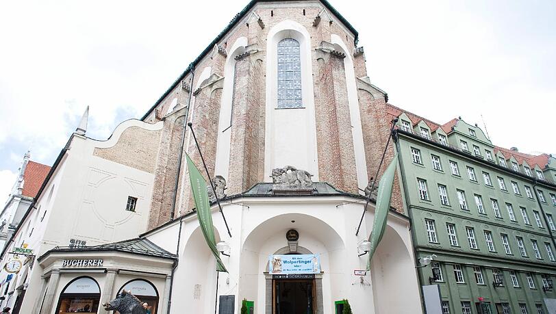 Das Deutsche Jagd- und Fischereimuseum in der Neuhauser Straße kennt - zumindet vom Vorbeigehen - jeder. Aber wann waren Sie zuletzt drin? Das Deutsche Jagd- und Fischereimuseum in der Neuhauser Straße kennt - zumindet vom Vorbeigehen - jeder. Aber wann waren Sie zuletzt drin?