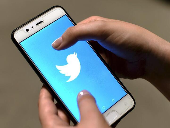 Die Twitter-App auf einem Smartphone.