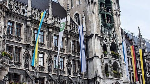 Über zwei Jahre wehte die Flagge Israels am Münchner Rathaus.