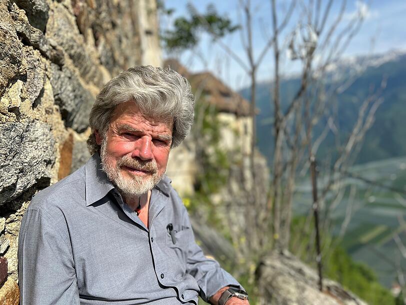 Hat Welsperg in Augenschein genommen: Bergsteiger Reinhold Messner, hier an seinem Schloss Juval.