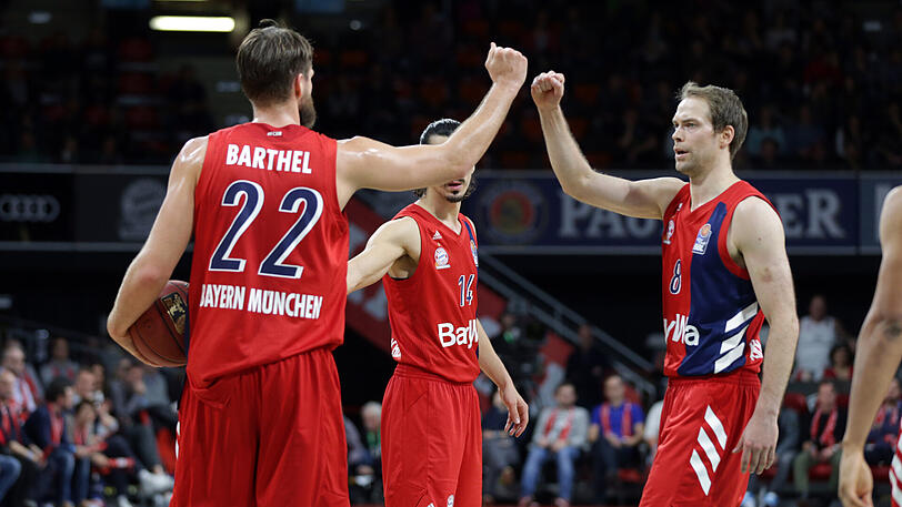 Dominante Vorstellung: Danilo Barthel (l.) und Petteri Koponen vom FC Bayern Basketball.