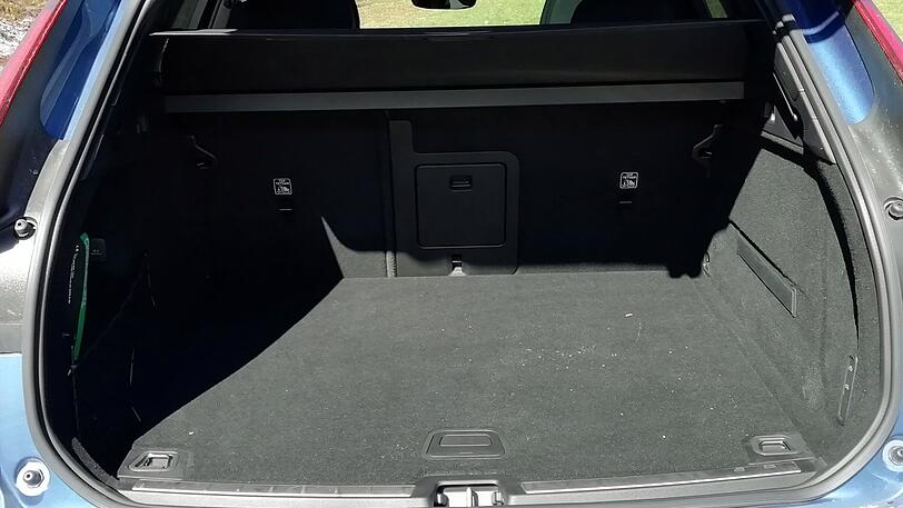 Der Kofferraum des XC60 ist nicht rekordverdächtig, aber alltagstauglich.