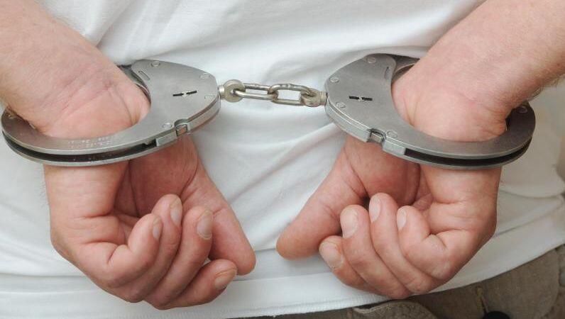 An einem Tag schnappte die Münchner Polizei gleich zwei Drogendealer. (Symbolbild)