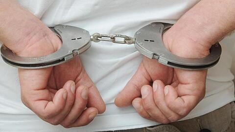 An einem Tag schnappte die Münchner Polizei gleich zwei Drogendealer. (Symbolbild)