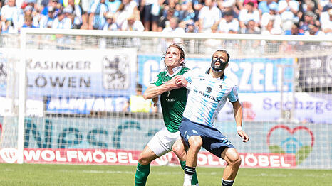Nikolaos Vakouftsis im Duell mit Sigurd Haugen.