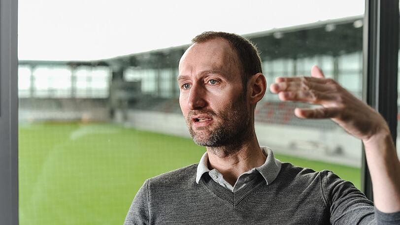 Campus-Leiter Jochen Sauer will die Talente "weg von der PlayStation" bringen.
