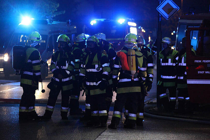 Die Bilder vom Feuerwehreinsatz in Waldkraiburg.