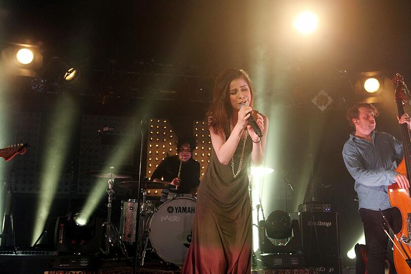 Die süße Lena Meyer-Landrut bei ihrem Auftritt in der Theaterfabrik in München. Die Bilder vom Konzert