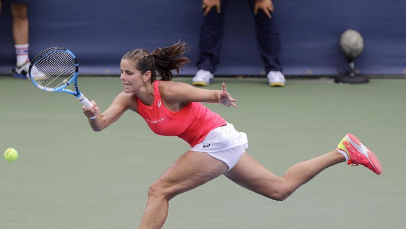 Julia Görges hat in New York die nächste Runde erreicht.