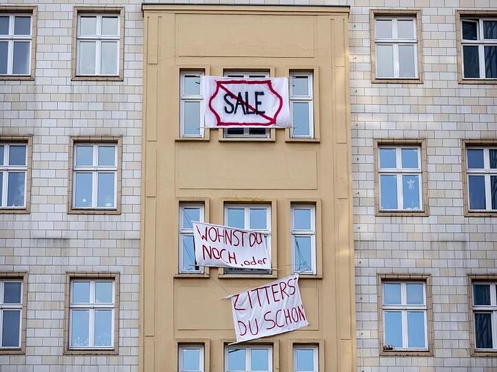 Erst Mitte Juli hatte die Gewobag rund 670 Wohnungen auf der Berliner Karl-Marx-Allee zurückerworben.