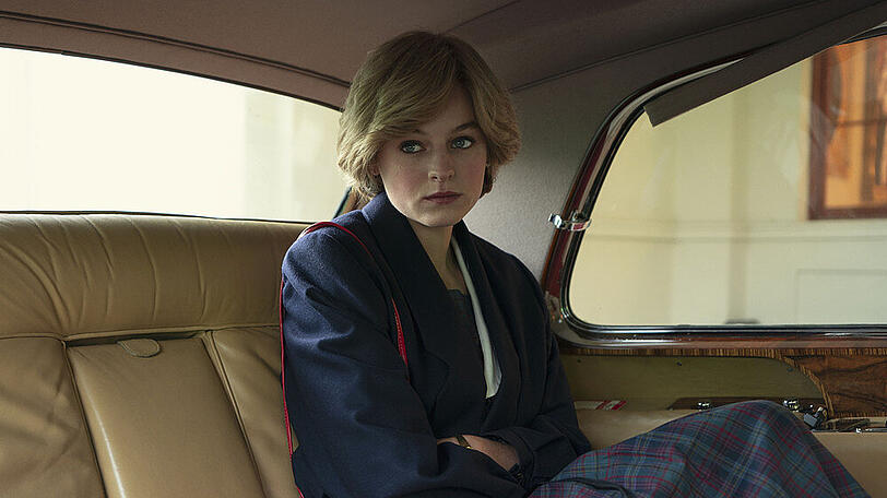 Emma Corrin spielt in "The Crown" die Rolle der Lady Di