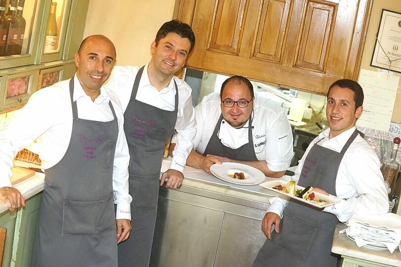 Das Team vom Vinaiolo mit Chefkoch Gianni Ianniccari (Mitte).
