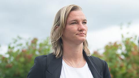 Mittelfeld und Angriff: Alexandra Popp.