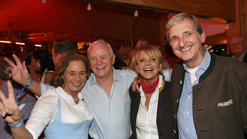 Feiern heuer nicht zusammen auf der Wiesn: Werner Baldessarini, Ehefrau Cathrin (l.) und Uschi Glas. Feiern heuer nicht zusammen auf der Wiesn: Werner Baldessarini, Ehefrau Cathrin (l.) und Uschi Glas.