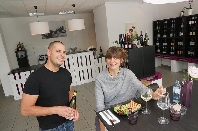 Sommelier Martin Pechlof hat sich mit seiner Weinhandlung einen Traum erfüllt. Foto: Daniel von Loeper