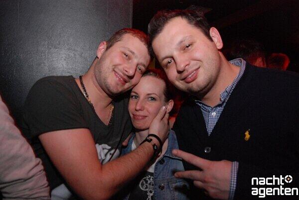 Der Samstag wird in der Milchundbar schnell zum Sonntag. Mehr Bilder gibt es unter: