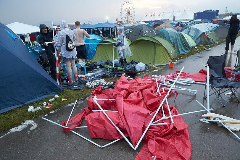 Die Bilder vom ersten Tag des Festivals Rock am Ring 2016 in Mendig.