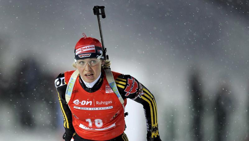 „Sie ist jemand, bei dem die Menschen gerne hinschauen“: Olympiasieger Fritz Fischer ist voll des Lobes für Magdalena Neuner. „Sie ist jemand, bei dem die Menschen gerne hinschauen“: Olympiasieger Fritz Fischer ist voll des Lobes für Magdalena Neuner.