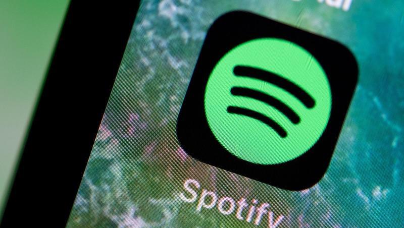 Die Zahl der Abo-Kunden stieg von April bis Juni von 130 auf 138 Millionen - und lag damit am oberen Ende der eigenen Erwartungen von Spotify. Die Zahl der Abo-Kunden stieg von April bis Juni von 130 auf 138 Millionen - und lag damit am oberen Ende der eigenen Erwartungen von Spotify.