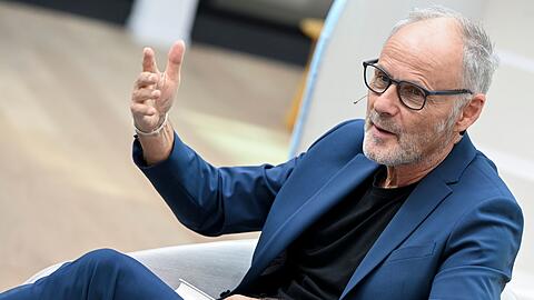 Der Produzent und Autor Reinhold Beckmann bei einem dpa-Interview.