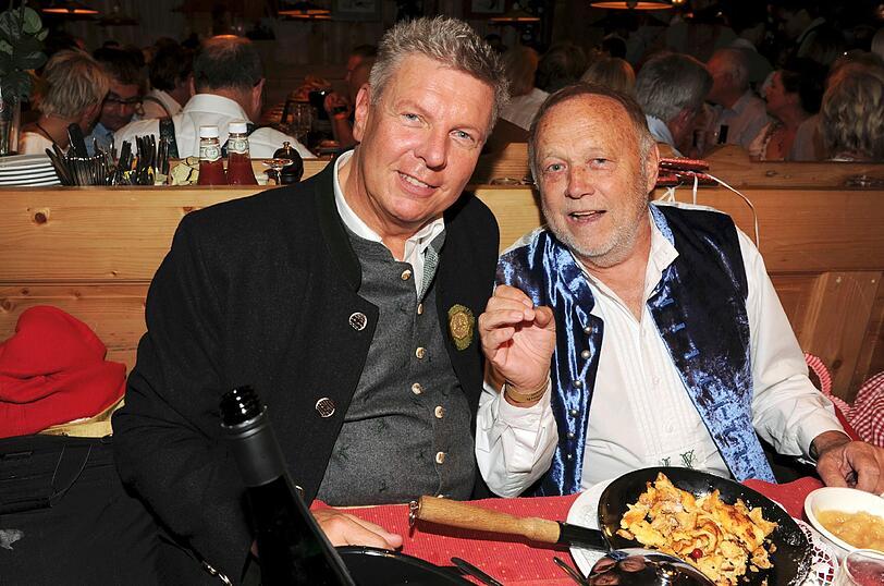 Wiesn-Chef Dieter Reiter mit Regisseur Vilsmaier