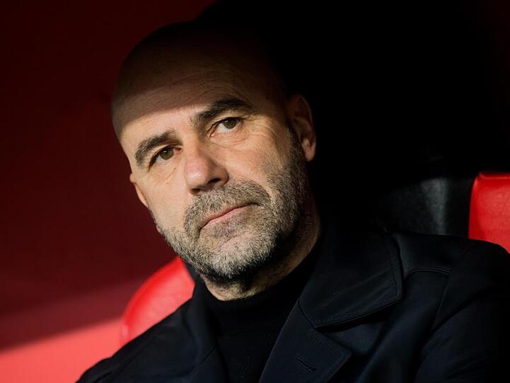 Hat ein schweres Programm vor sich: Leverkusens Trainer Peter Bosz.